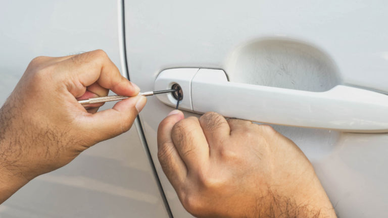 Get Help Now: Car Locksmith Service in Lynwood, CA